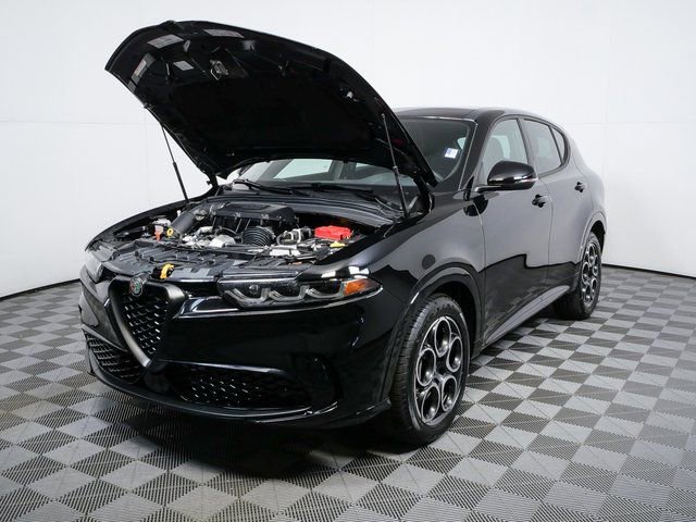 New 2025 Alfa Romeo Tonale image 31