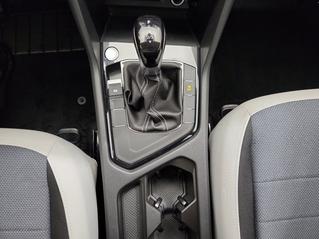 New 2026 Volkswagen Taos S image 23