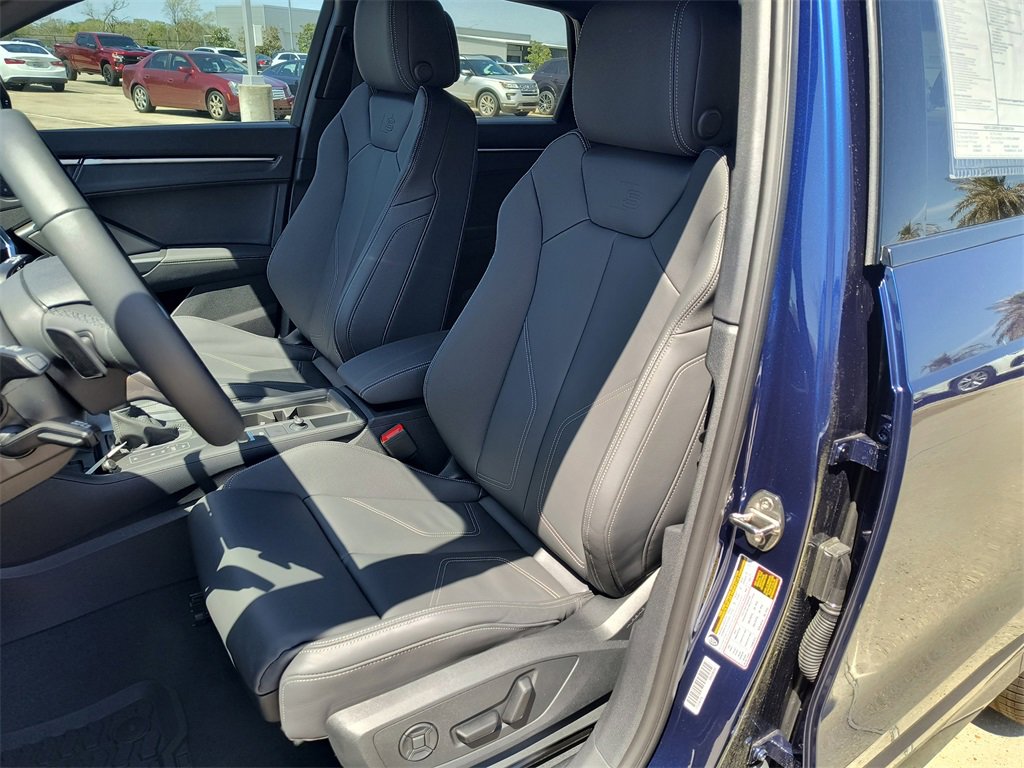 New 2025 Audi Q3 2.0T Premium image 7