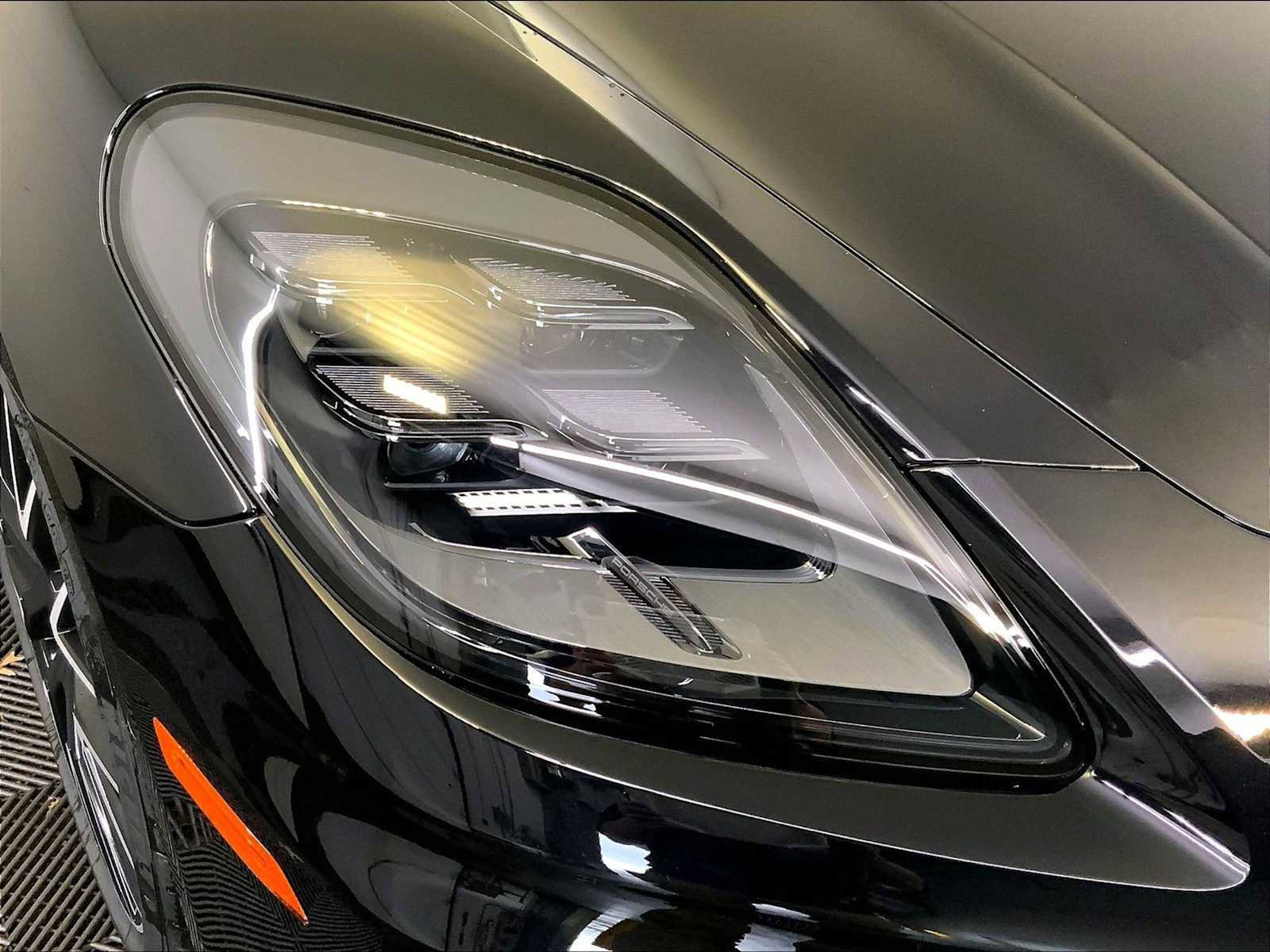 New 2026 Porsche Panamera 4 image 12