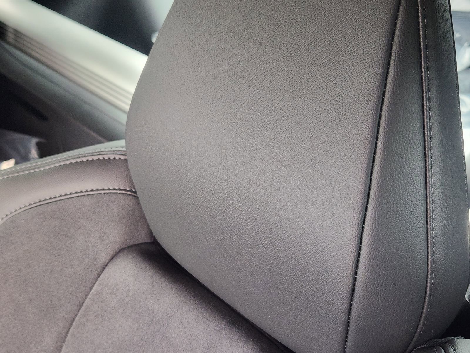 New 2026 Nissan Z Performance RWD image 16