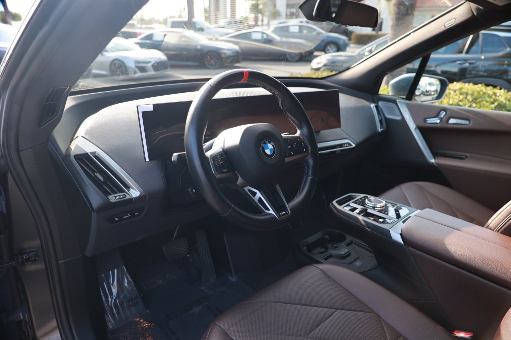 Used 2025 BMW iX M60 AWD/4WD image 17