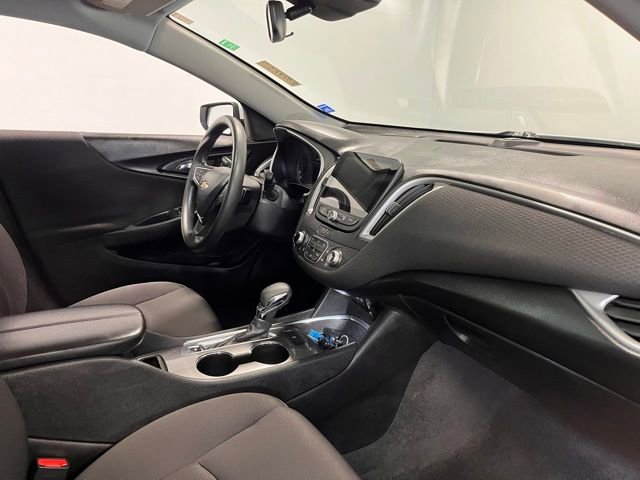 Used 2023 Chevrolet Malibu LT image 11