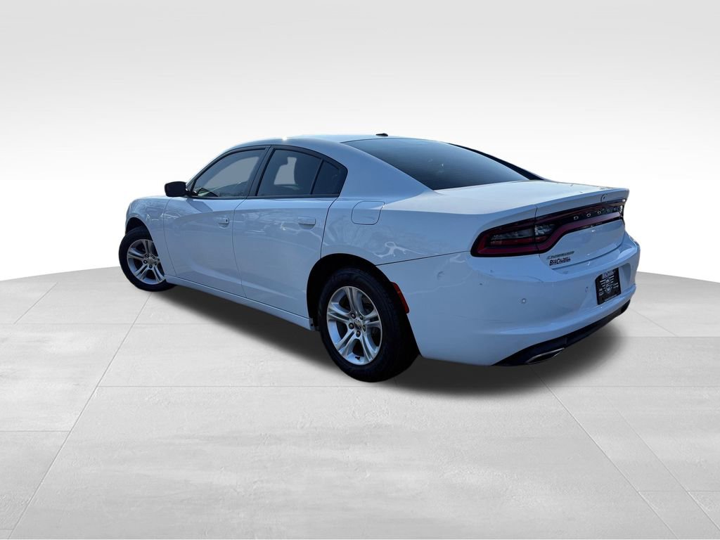 Used 2020 Dodge Charger SXT image 5