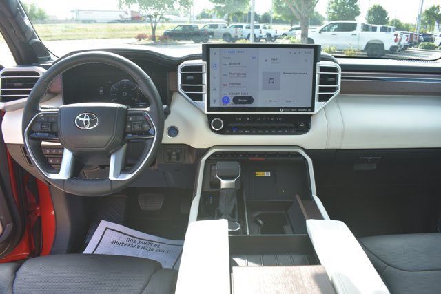 Used 2024 Toyota Sequoia Capstone AWD/4WD image 22
