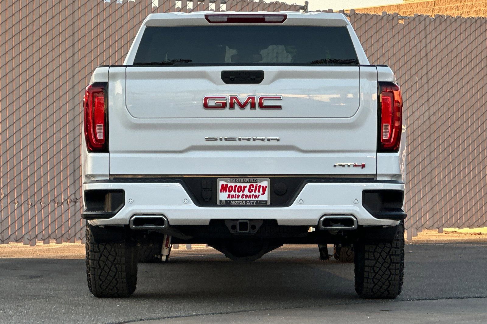 Certified 2025 GMC Sierra 1500 AT4 image 5