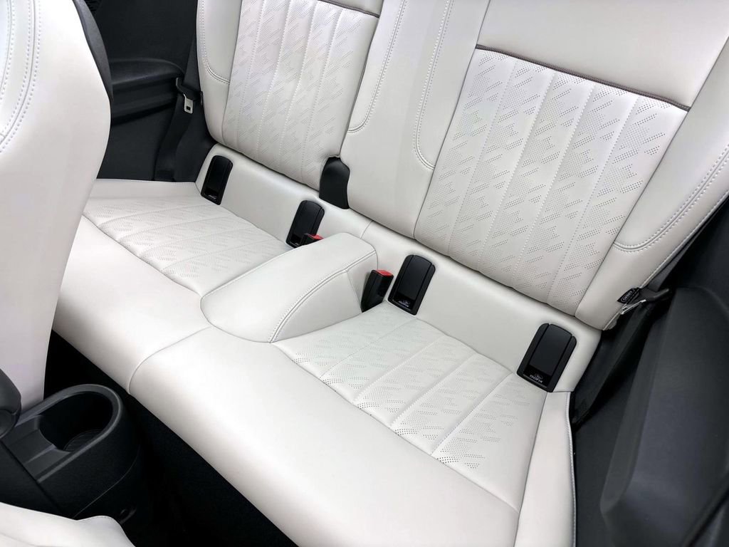 Certified 2025 MINI Cooper S image 28