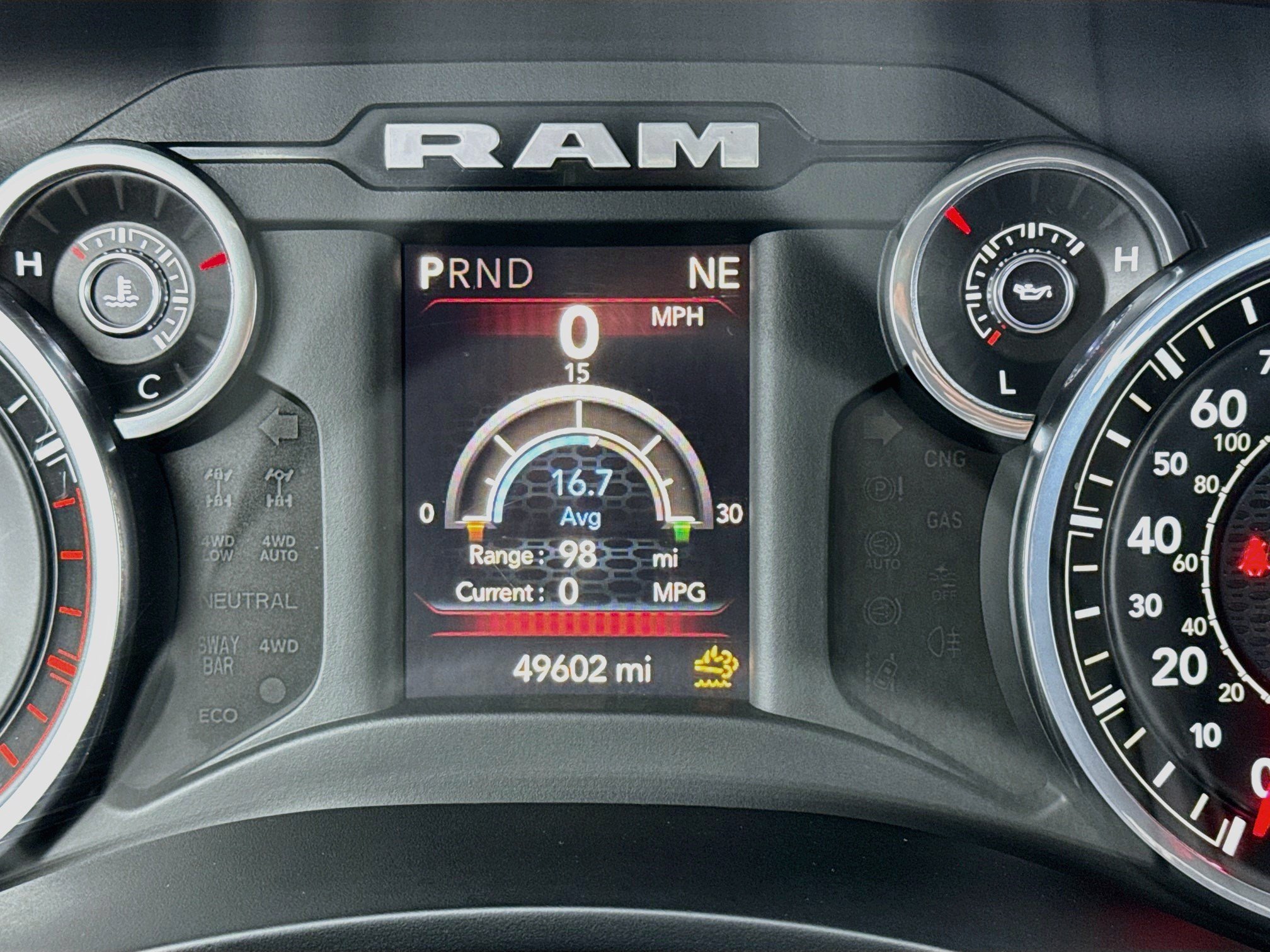Used 2020 RAM 2500 Big Horn w/ Night Edition AWD/4WD image 8
