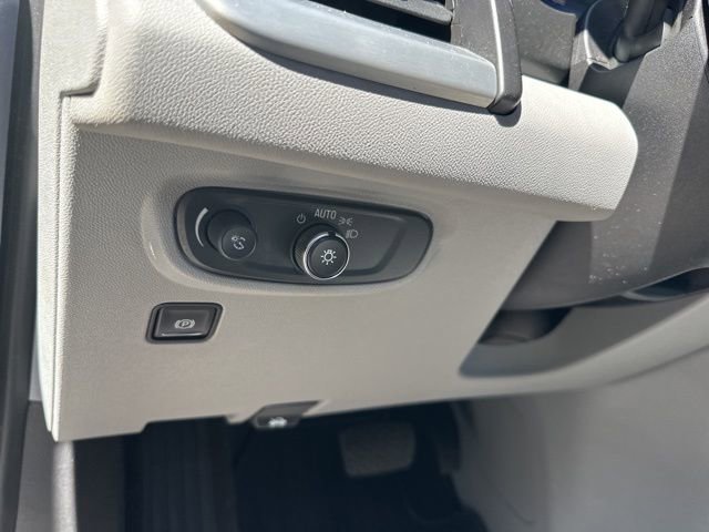 Used 2019 GMC Terrain SLE w/ Driver Convenience Package FWD image 15