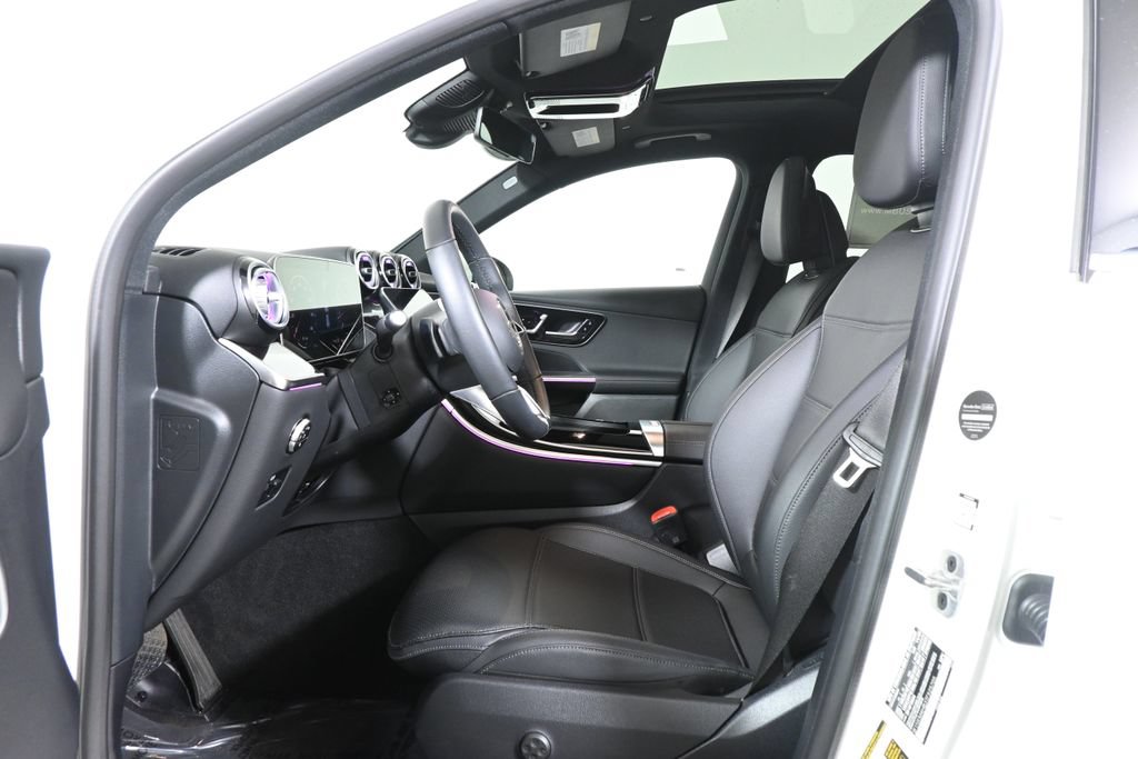 Certified 2026 Mercedes-Benz GLC 300 4MATIC image 3