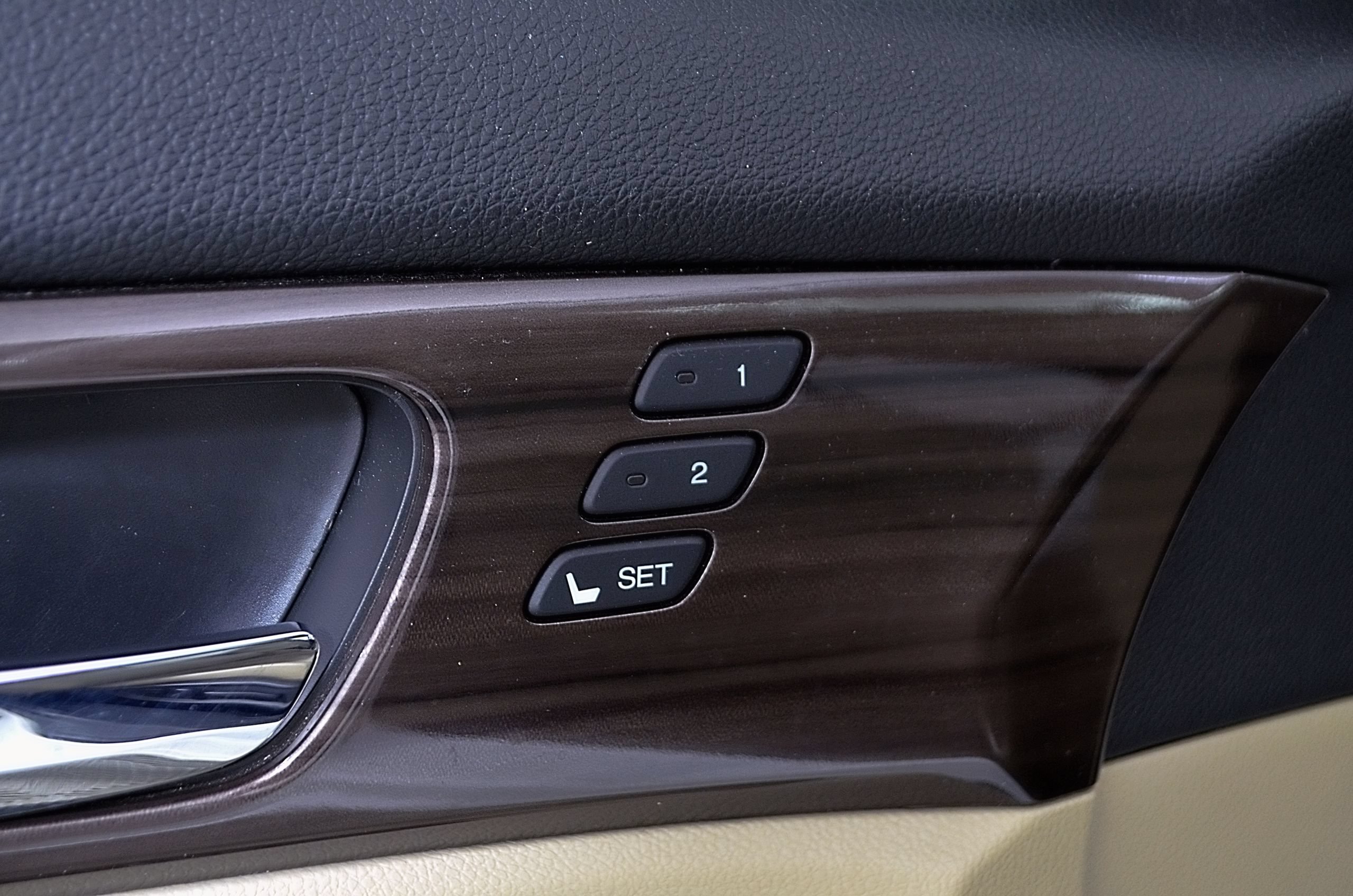 Used 2017 Honda Accord EX-L image 17