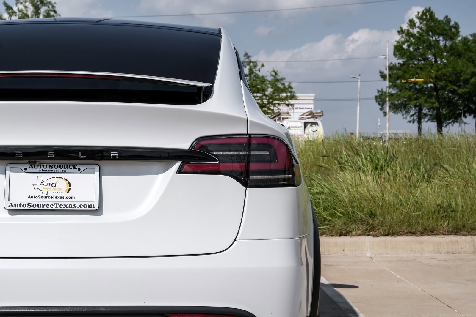 Used 2024 Tesla Model X AWD/4WD image 42