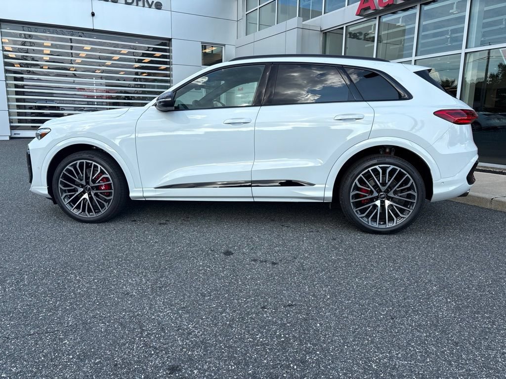 New 2026 Audi SQ5 Premium Plus AWD/4WD image 2