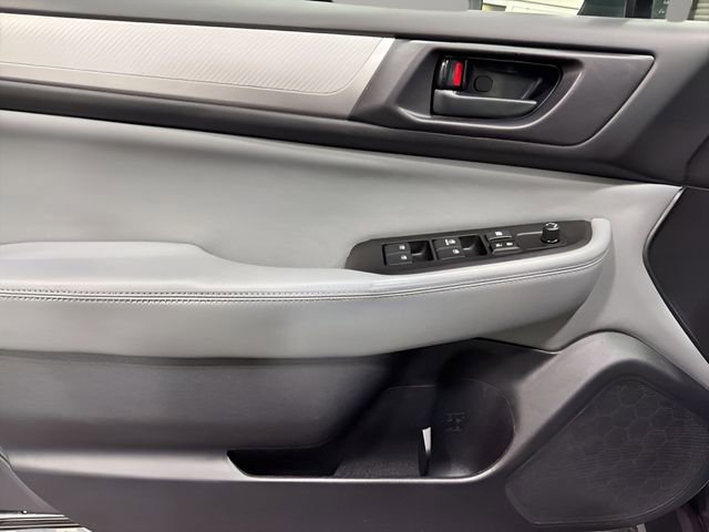 Used 2019 Subaru Outback 2.5i AWD/4WD image 9