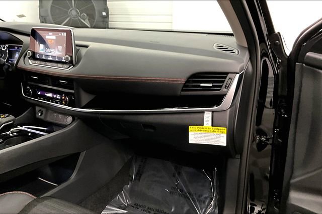 New 2026 Nissan Rogue SV AWD/4WD image 31