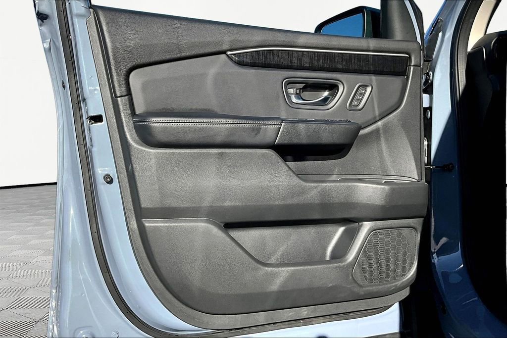 Used 2023 Honda Pilot Elite image 21