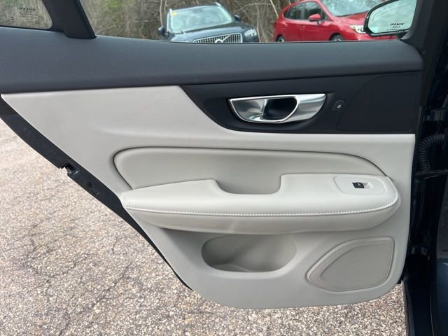 Certified 2024 Volvo S60 B5 Plus AWD/4WD image 24