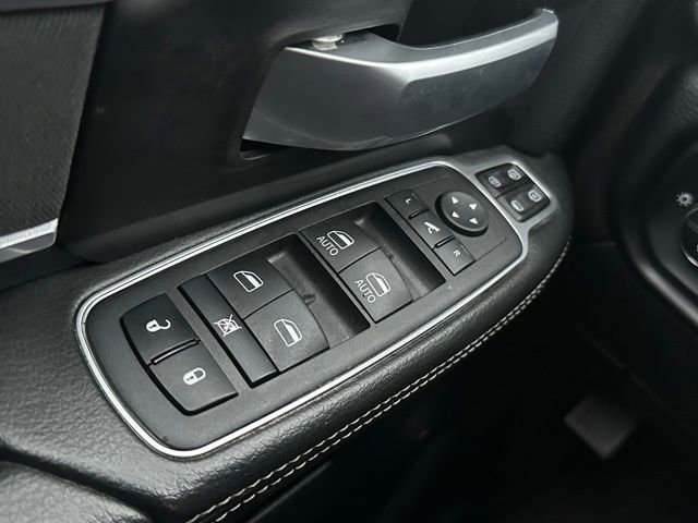 Used 2024 RAM 2500 Big Horn w/ Bed Utility Group image 17