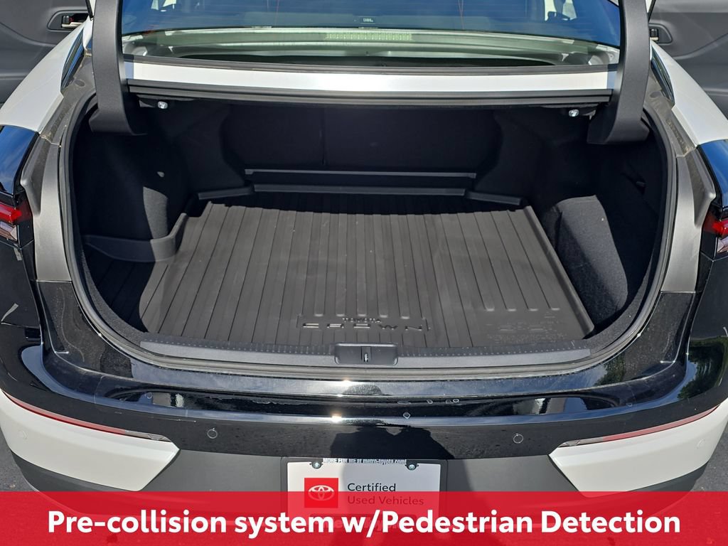 Certified 2026 Toyota Crown Platinum AWD/4WD image 15