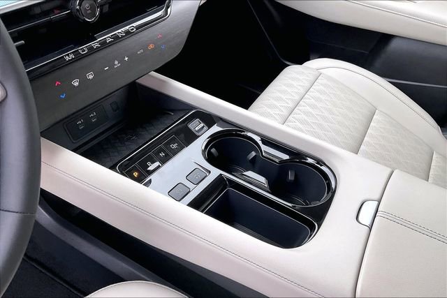 Certified 2025 Nissan Murano Platinum w/ Cargo Package image 14