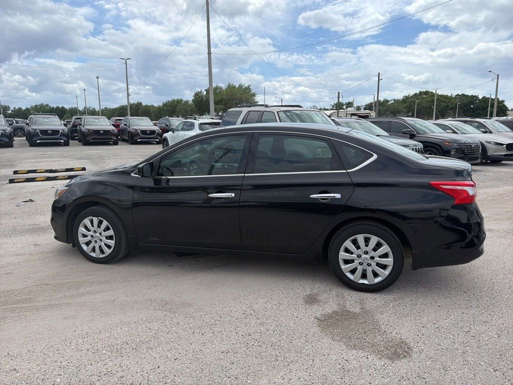 Used 2018 Nissan Sentra S FWD image 7