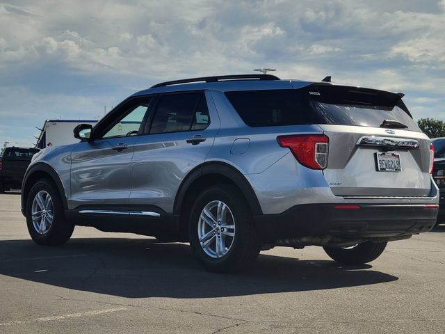 Certified 2022 Ford Explorer XLT RWD image 2