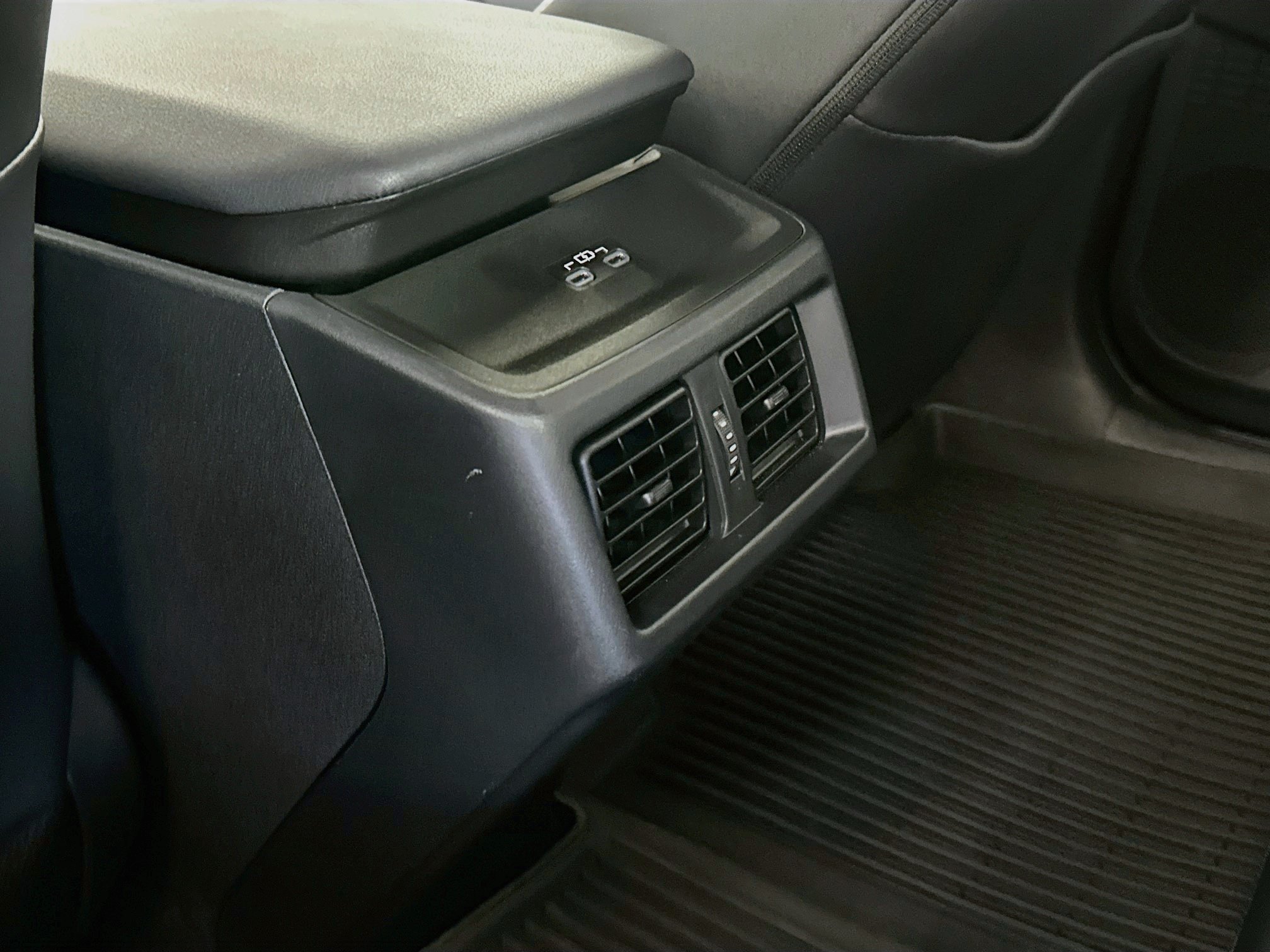 Used 2026 Toyota bZ FWD image 27