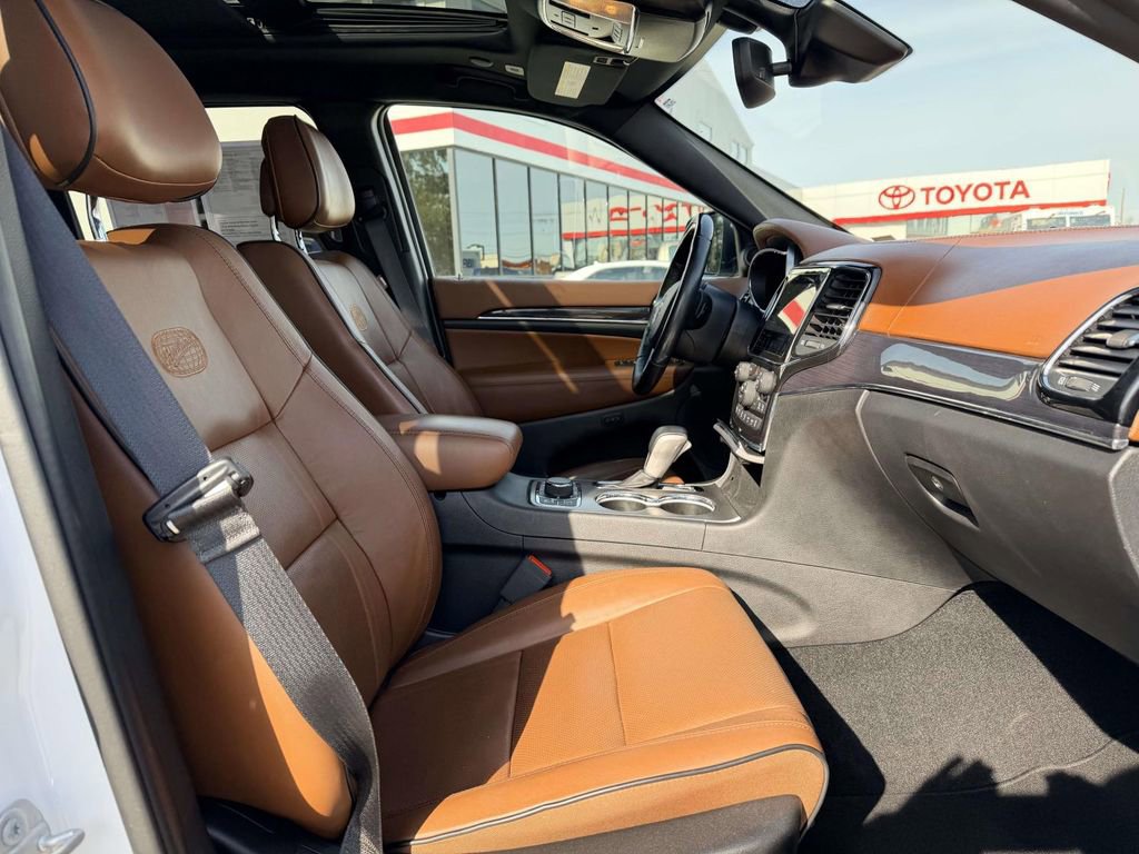 Used 2021 Jeep Grand Cherokee Overland image 13