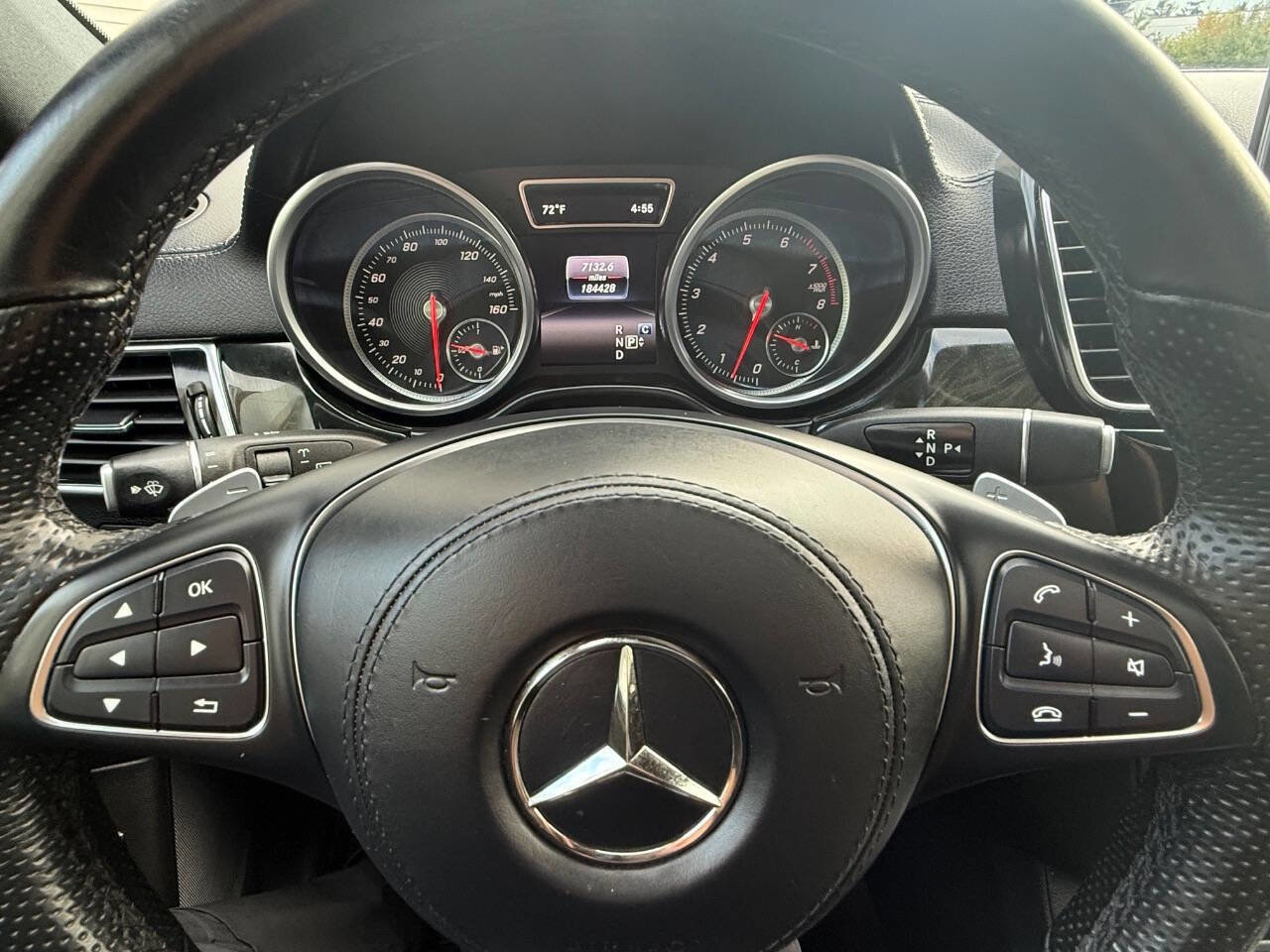 Used 2019 Mercedes-Benz GLS 450 4MATIC image 16