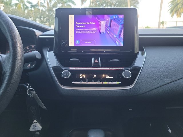 Used 2025 Toyota Corolla LE FWD image 20