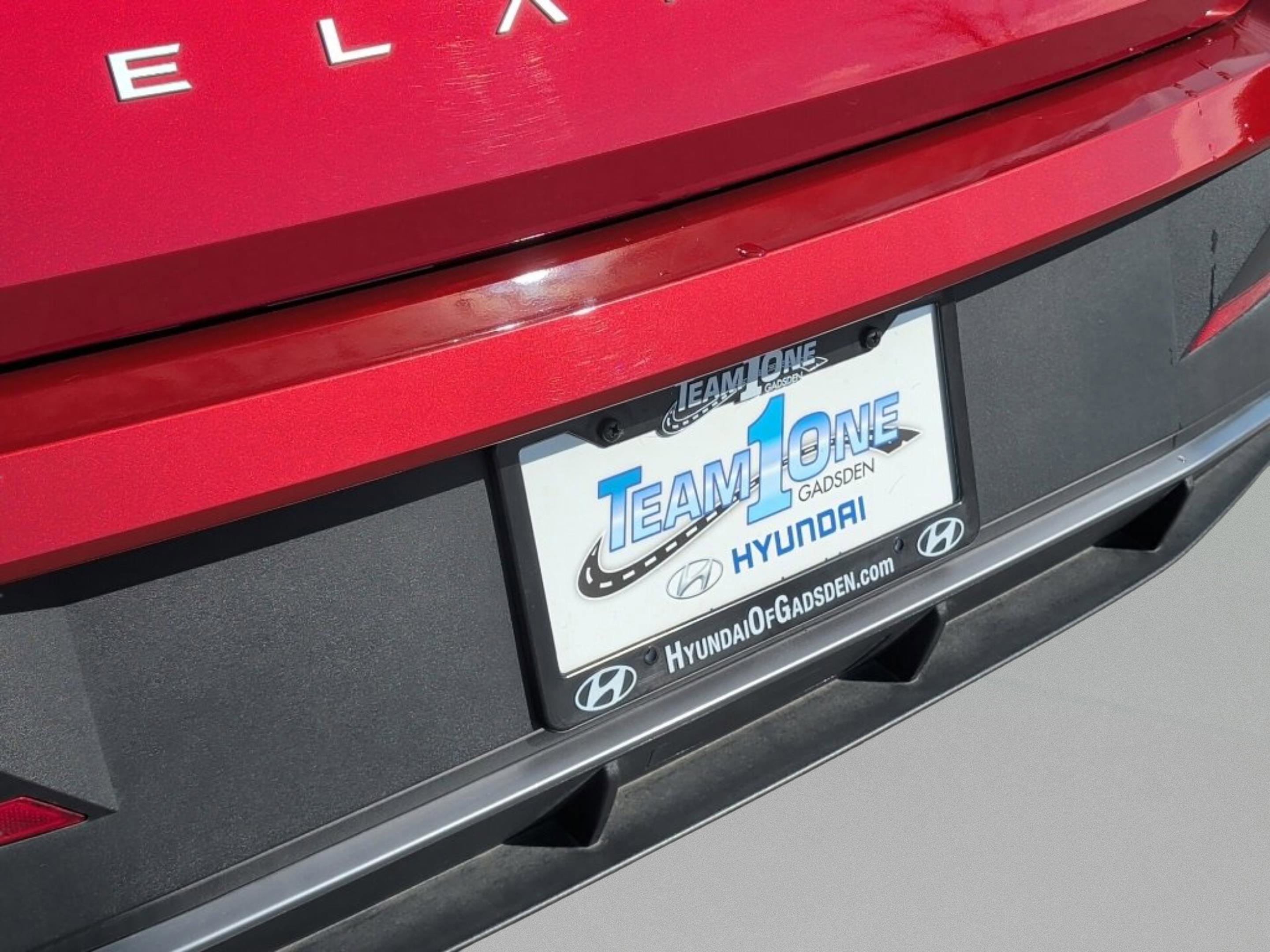 Used 2024 Hyundai Elantra SEL image 11