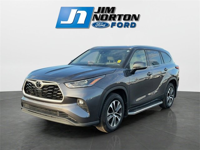 Used 2021 Toyota Highlander XLE image 7