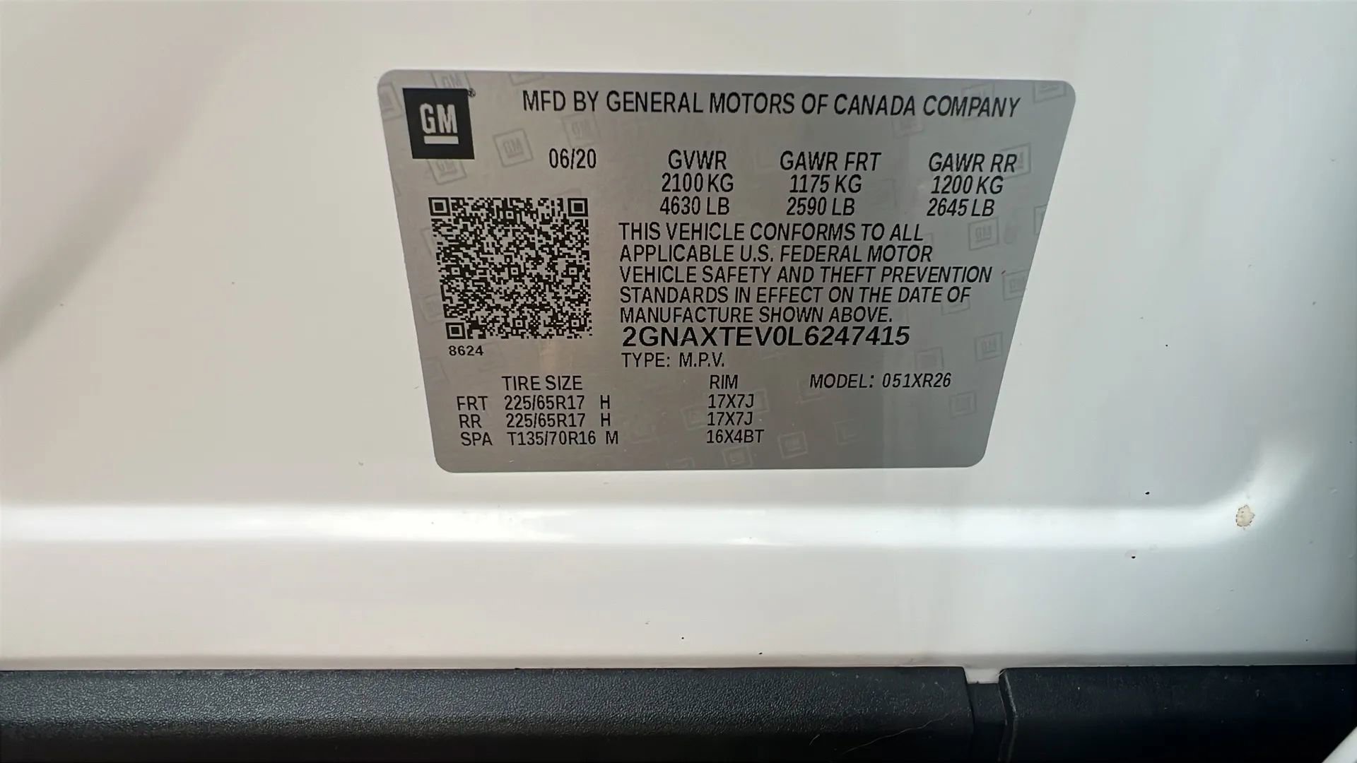 Used 2020 Chevrolet Equinox LT w/ Driver Convenience Package image 30