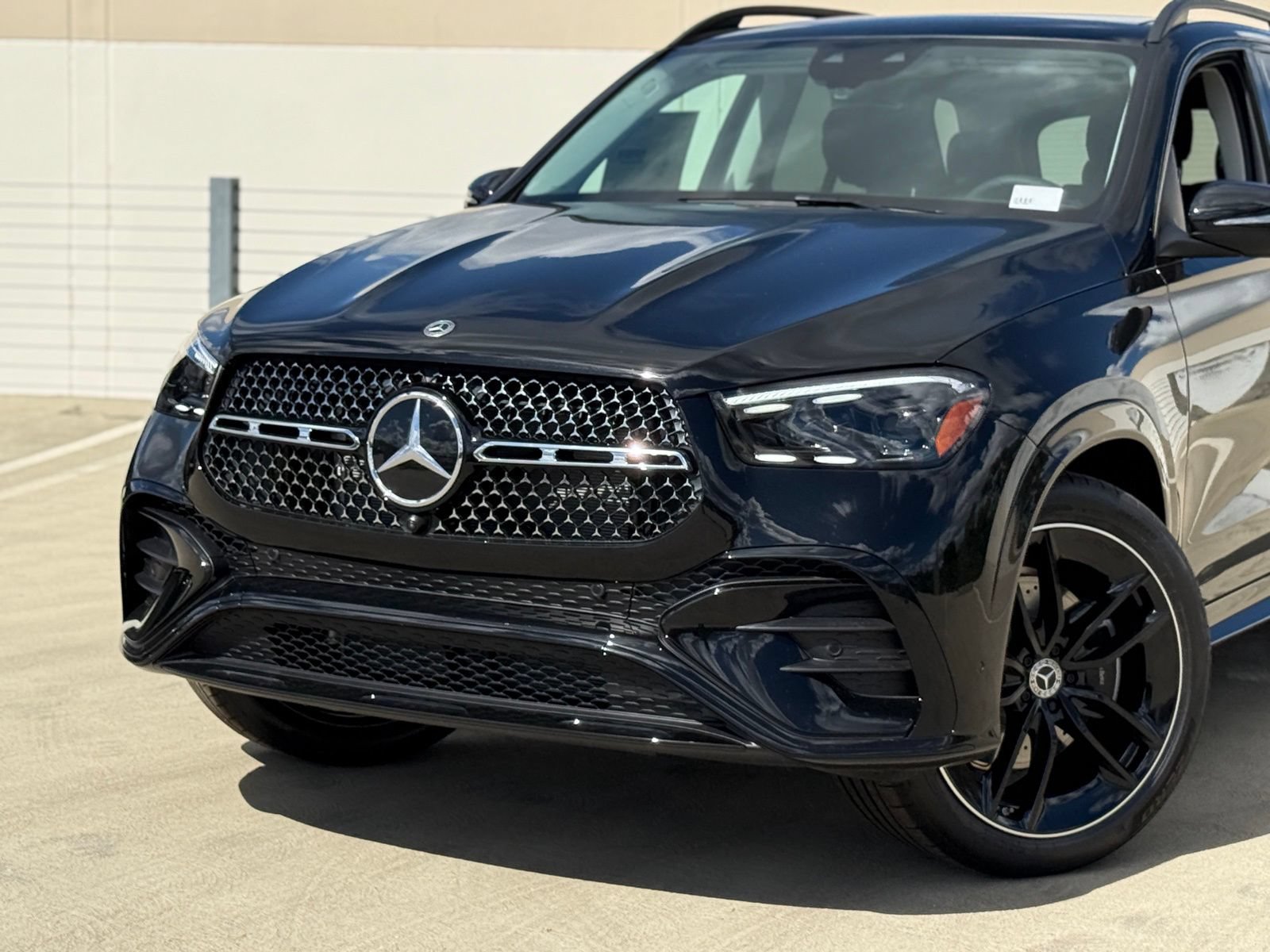 New 2026 Mercedes-Benz GLE 580 4MATIC image 3