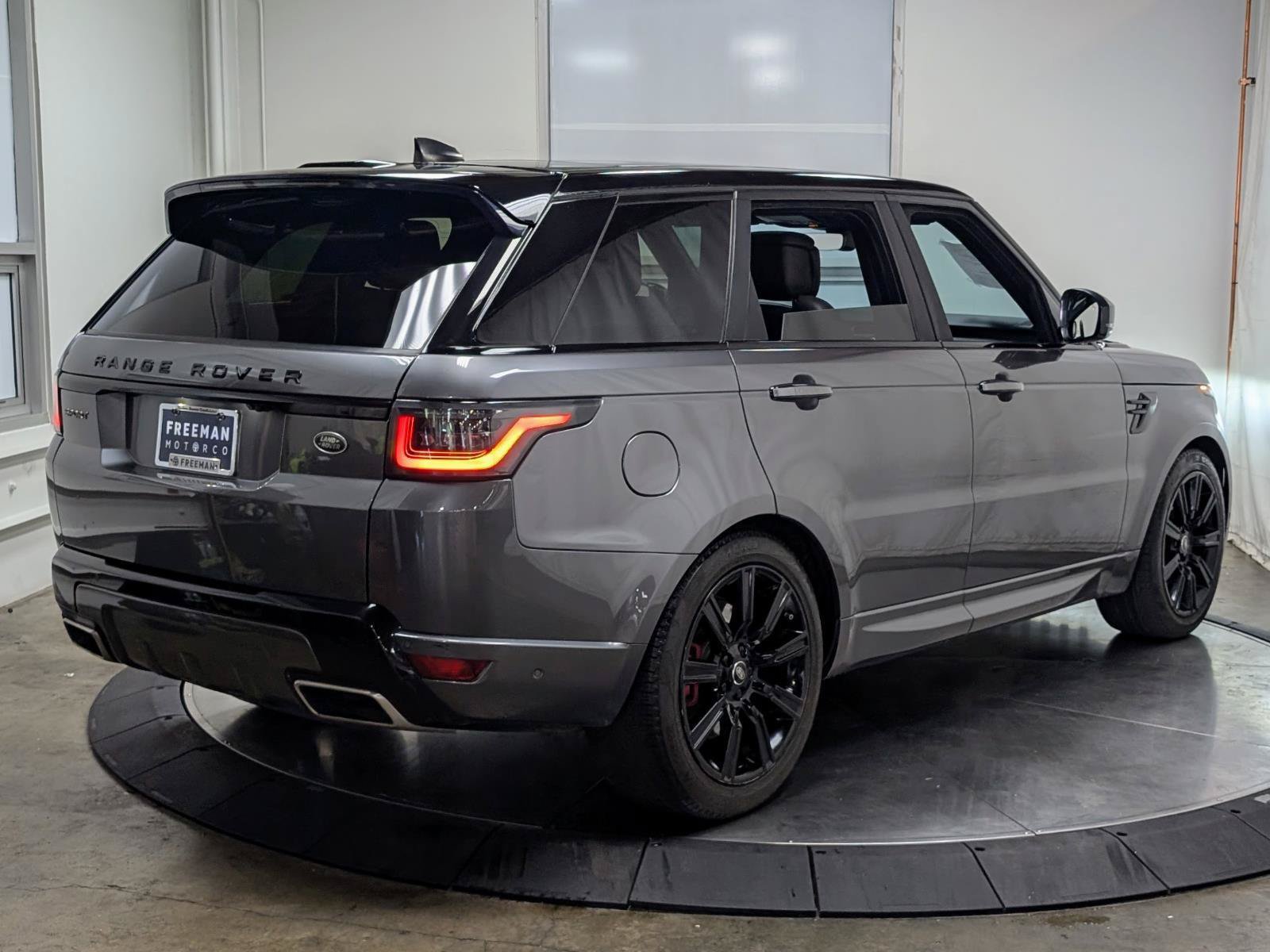 Used 2019 Land Rover Range Rover Sport HSE Dynamic AWD/4WD image 9
