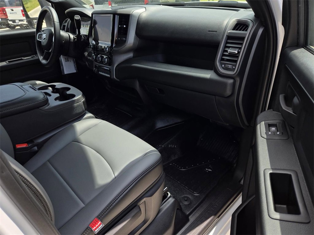 New 2025 RAM 3500 Tradesman w/ Chrome Appearance Group image 14