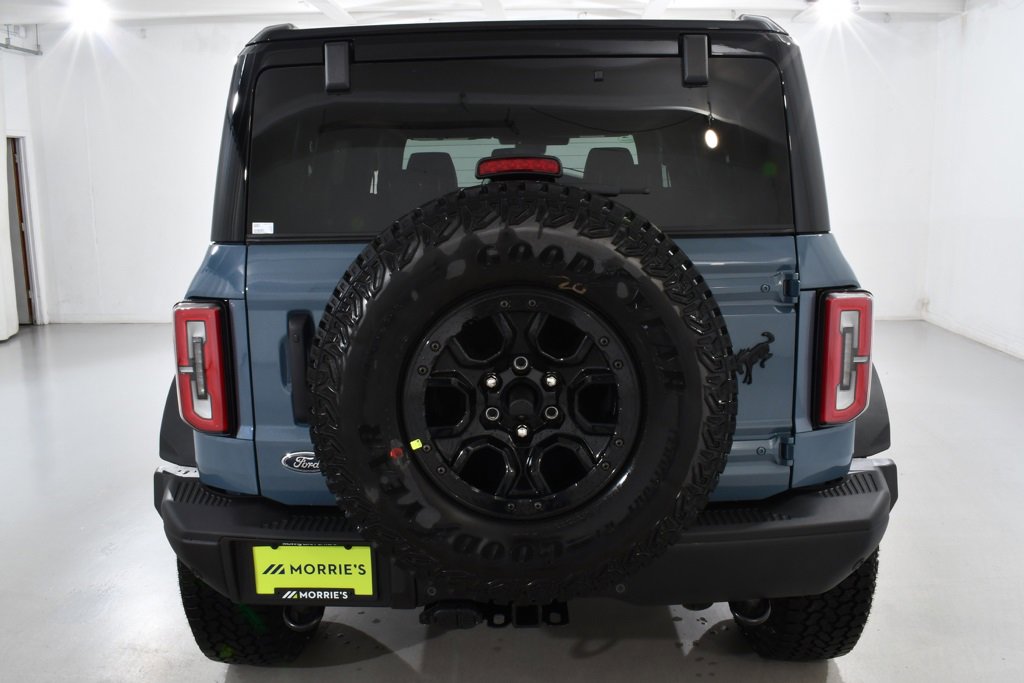 New 2025 Ford Bronco Badlands image 13