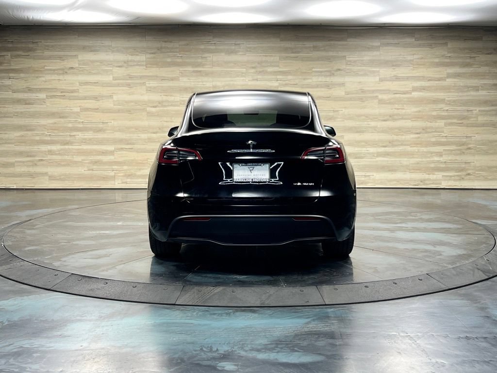 Used 2025 Tesla Model Y Long Range AWD/4WD image 21