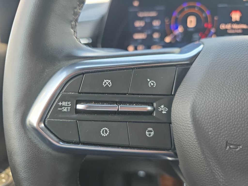 Used 2025 Chevrolet Tahoe High Country AWD/4WD image 34
