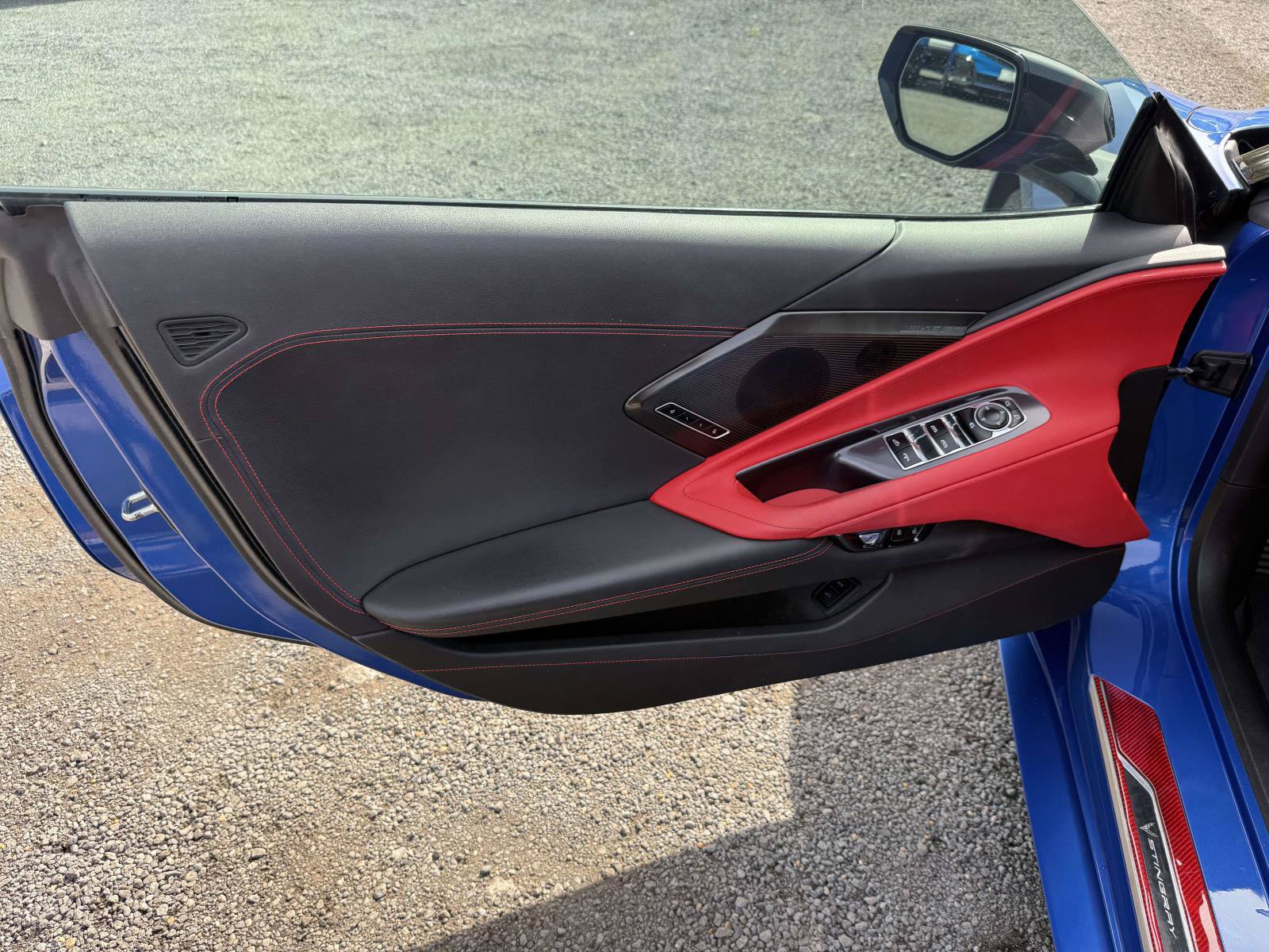 Used 2023 Chevrolet Corvette Stingray Preferred Conv w/ Stealth Interior Trim Package RWD image 12