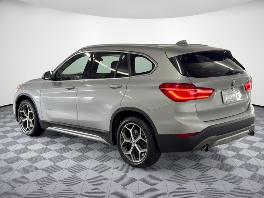 Used 2016 BMW X1 xDrive28i AWD/4WD image 3