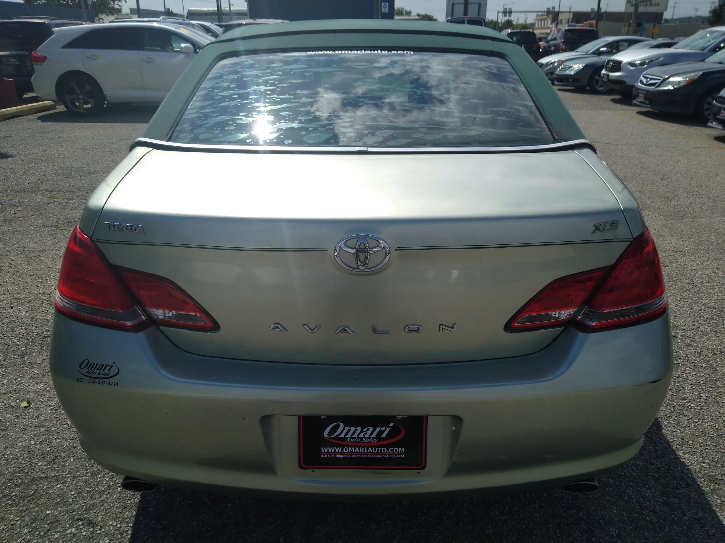 Used 2007 Toyota Avalon XLS image 10