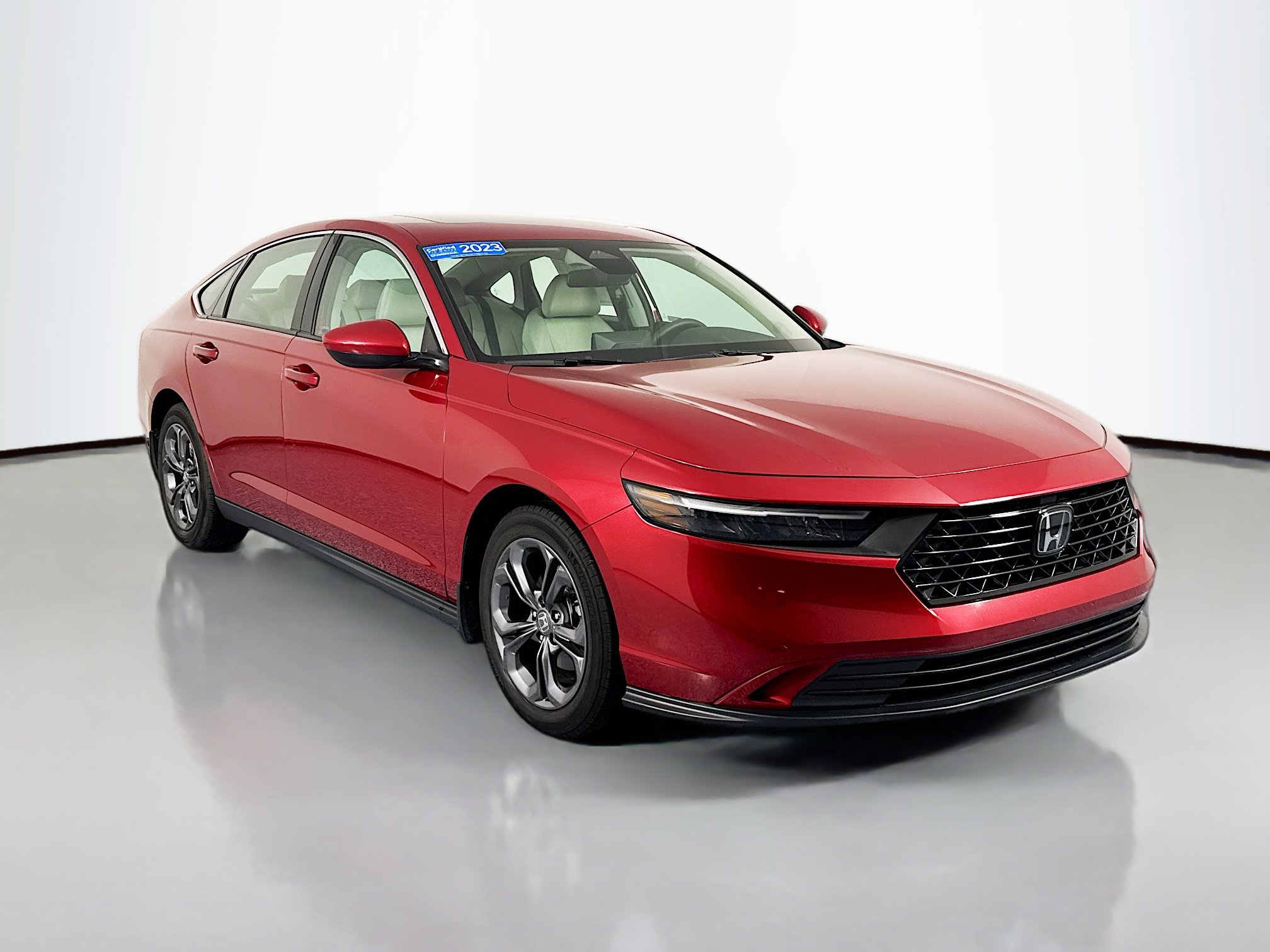 Certified 2023 Honda Accord EX image 3