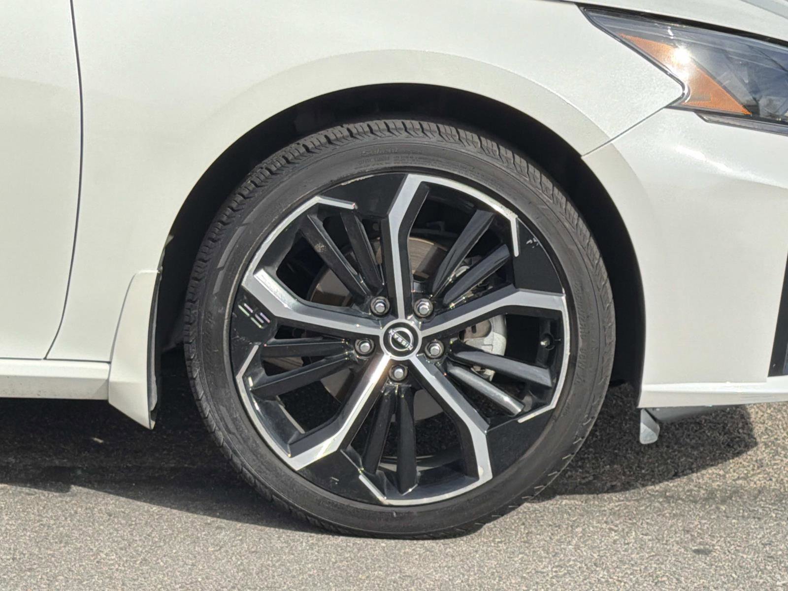 Used 2024 Nissan Altima 2.5 SR image 26