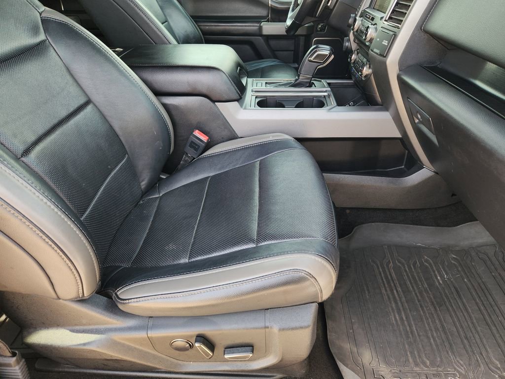 Used 2018 Ford F150 Raptor w/ Equipment Group 802A Luxury AWD/4WD image 20