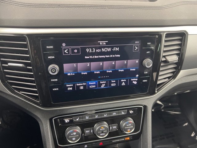 Used 2022 Volkswagen Atlas SEL R-Line image 18