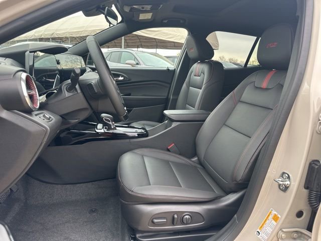 New 2026 Chevrolet Trax RS w/ Sunroof Package image 9