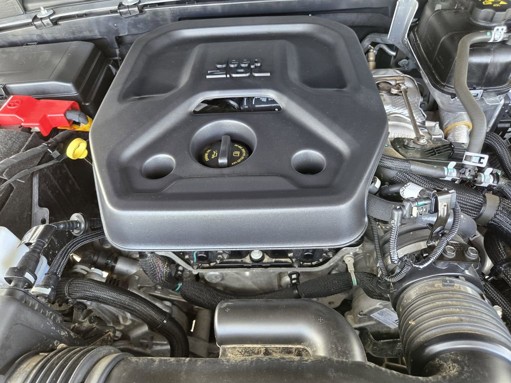 Used 2023 Jeep Wrangler Unlimited Rubicon 4xe image 19