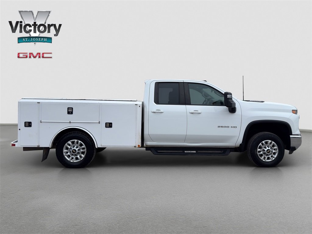 Used 2024 Chevrolet Silverado 2500 LT image 13