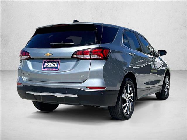Used 2024 Chevrolet Equinox LT image 2